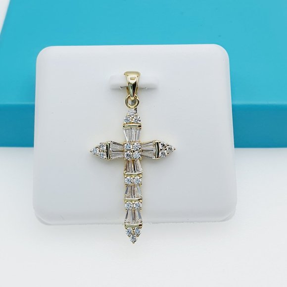 "14K Gold Plated 925 Sterling Silver CZ Beautiful Pendant for Women, 1USPAR4001 - Picture 9 of 11